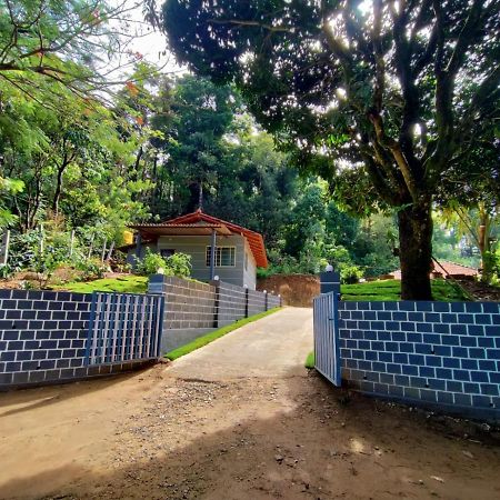 Darshan'S Home Stay Madikeri Exteriér fotografie